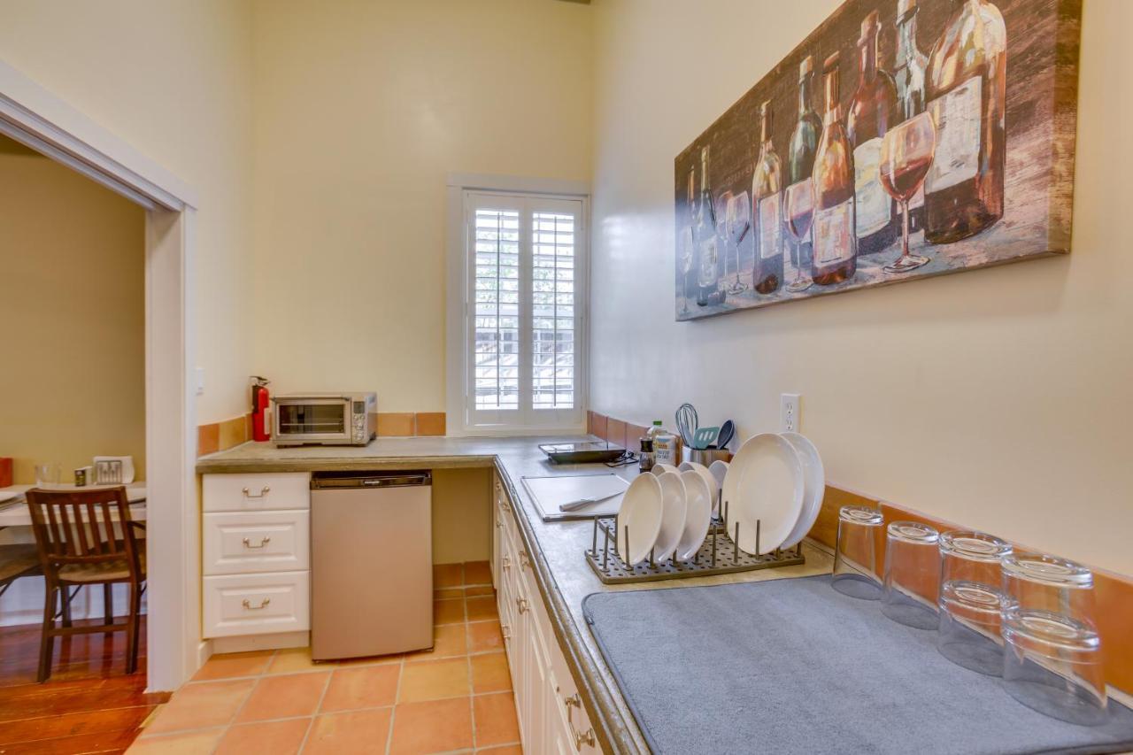 Cozy Getaway Near Magazine Street! Apartment *