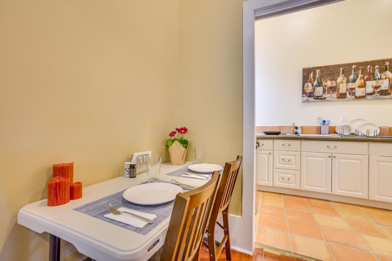 Cozy Getaway Near Magazine Street! Apartment *