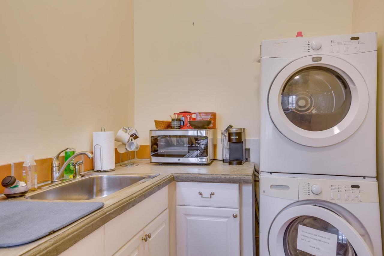 Cozy Getaway Near Magazine Street! Apartment New Orleans