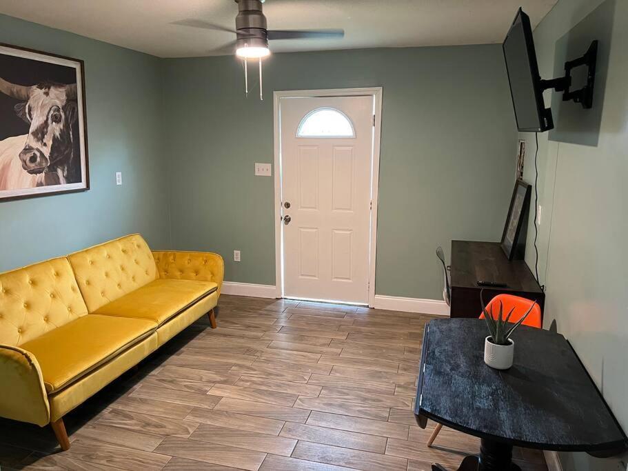 Apartment Close To French Quarters *