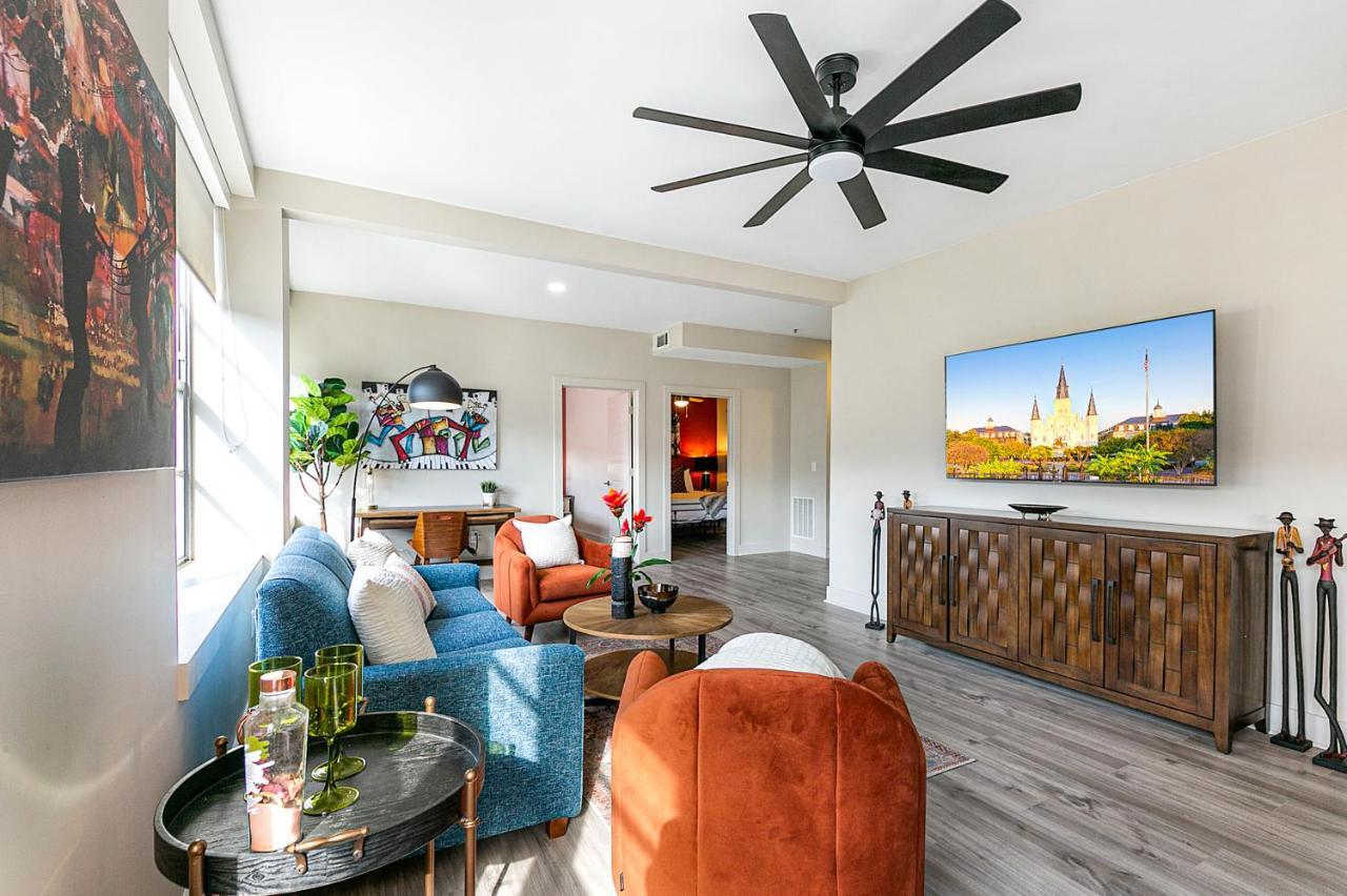 Lively 4br Steps To French Quarter *