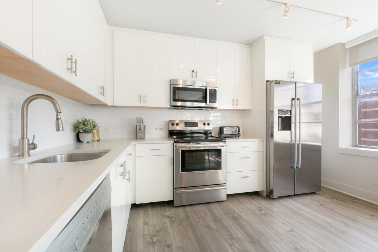 Lively 4br Steps To French Quarter Apartment New Orleans