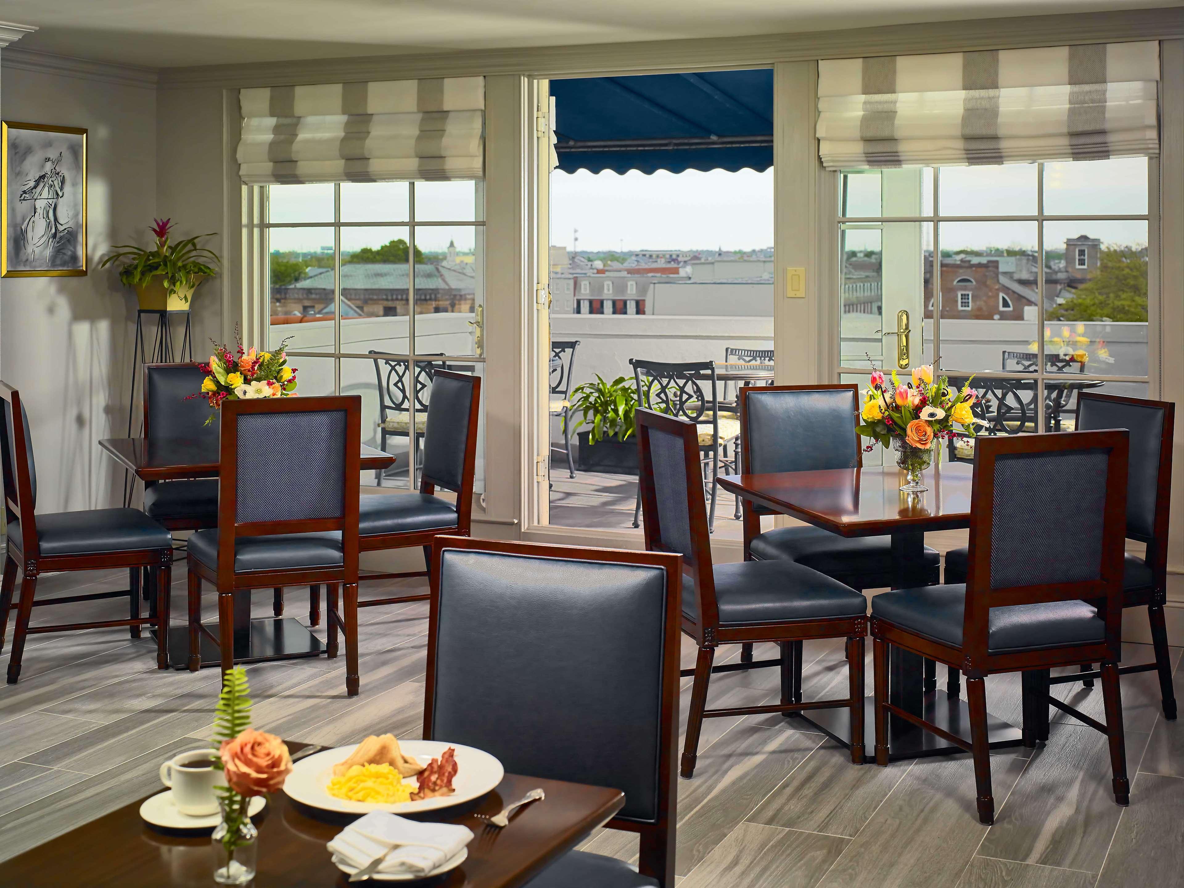 The Royal Sonesta Hotel 5*