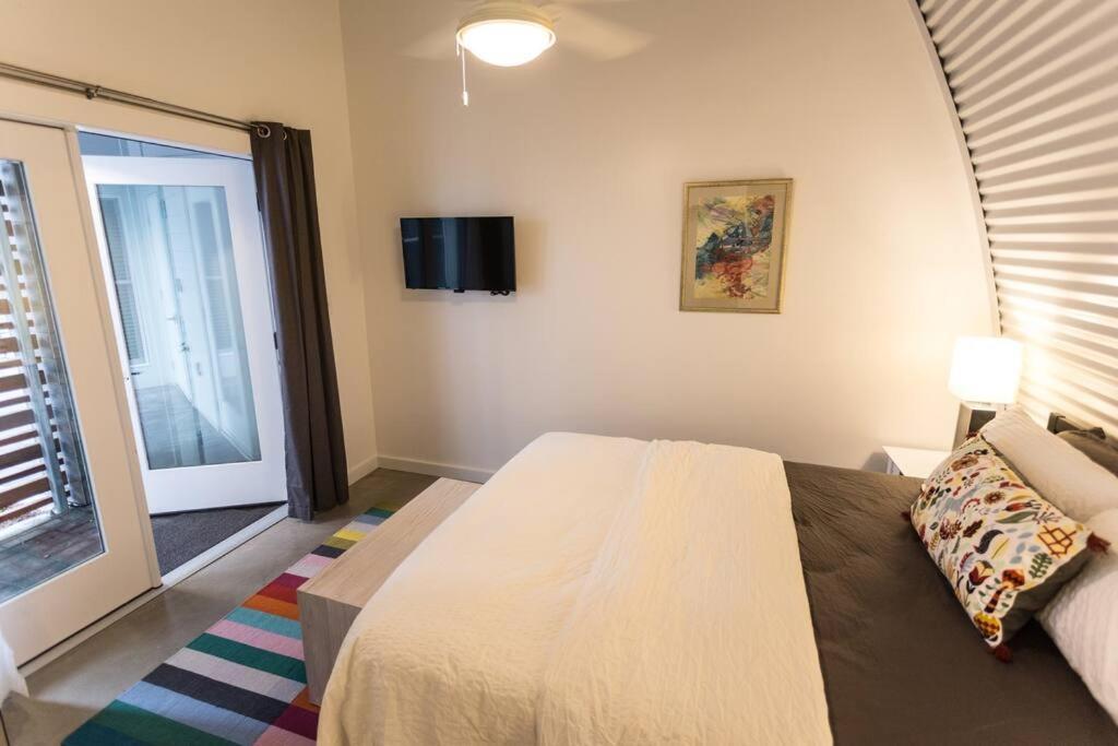 Moon 301 - Crescent Moonrise - 1 Bedroom - 1 Bath Holiday home