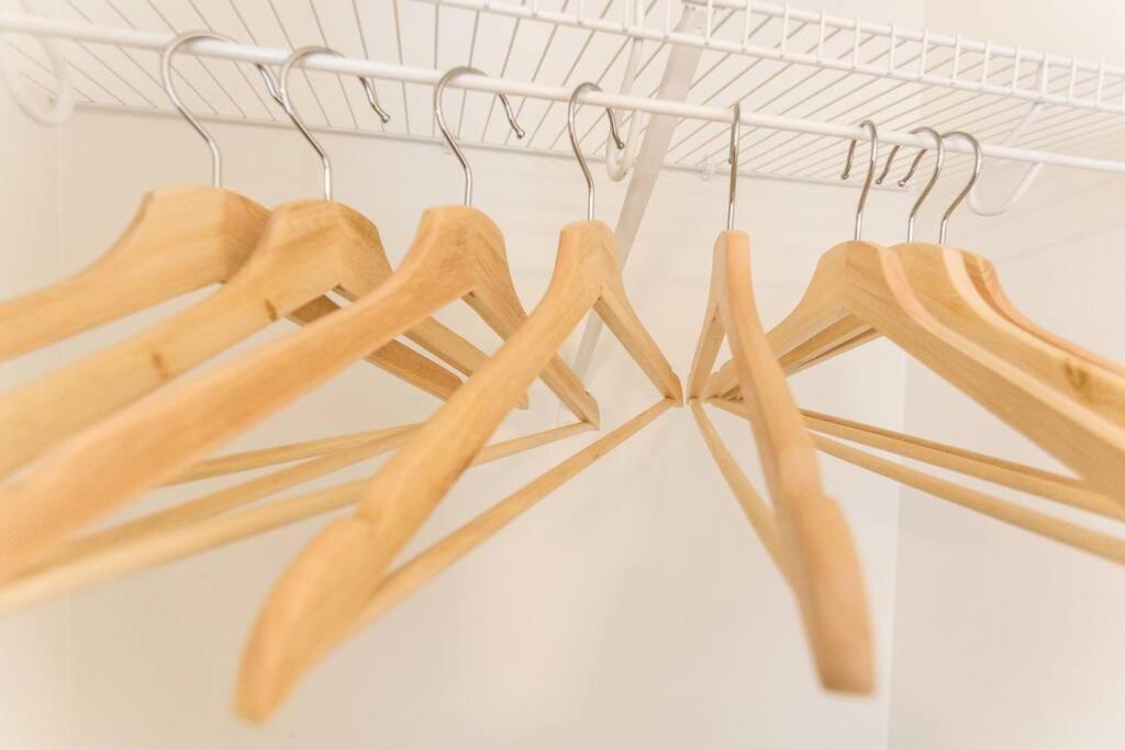 Moon 101 - Full Moon - 2br 2 5 Bath + Living Apartment New Orleans