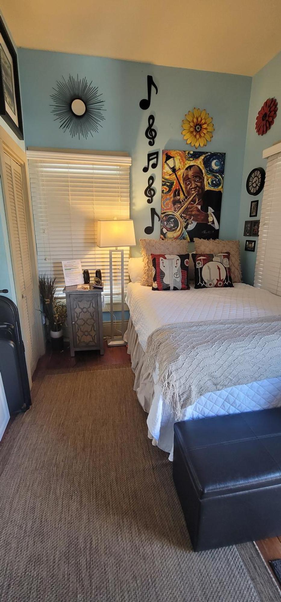 Apartment Jazzy Studio In A Great Location