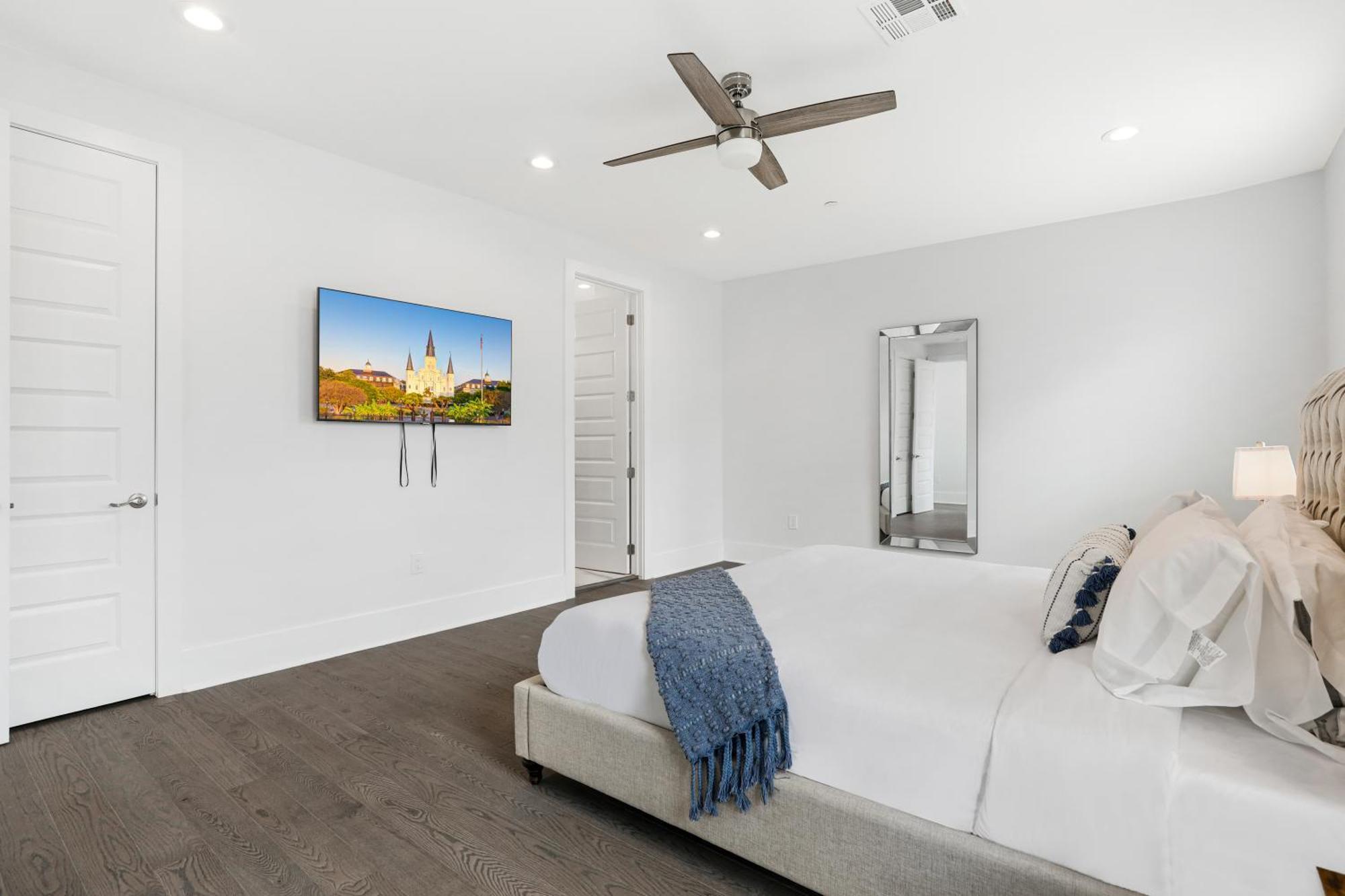 New 3-bed Luxury House