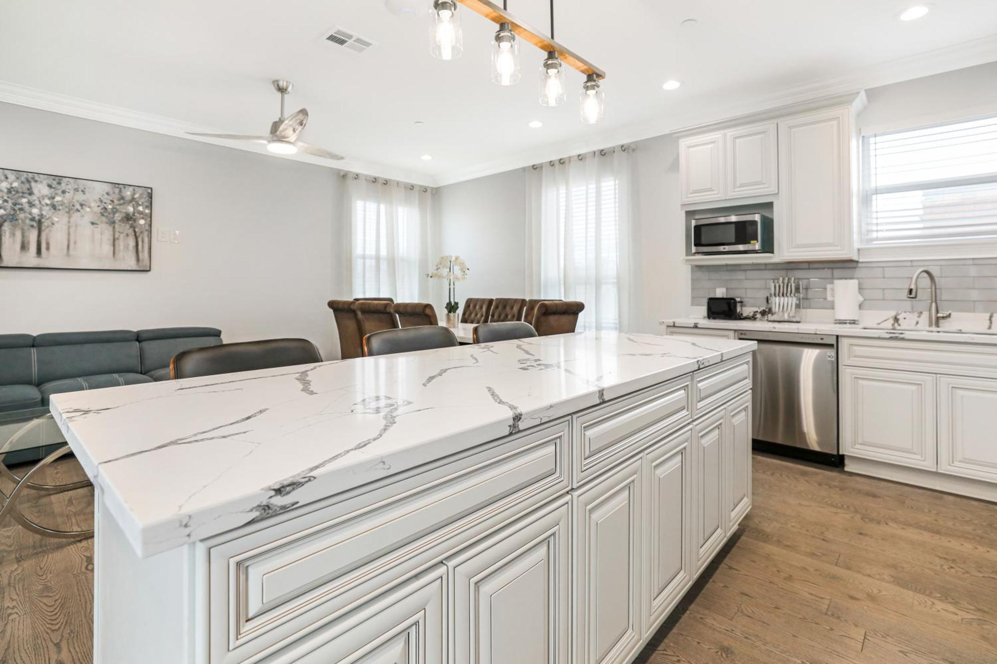 New 3-bed Luxury House