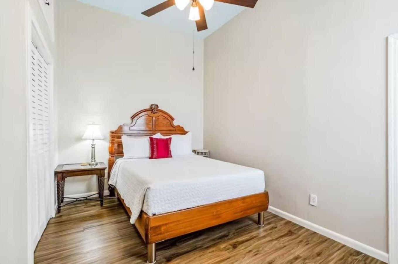 Penthouse On Claiborne