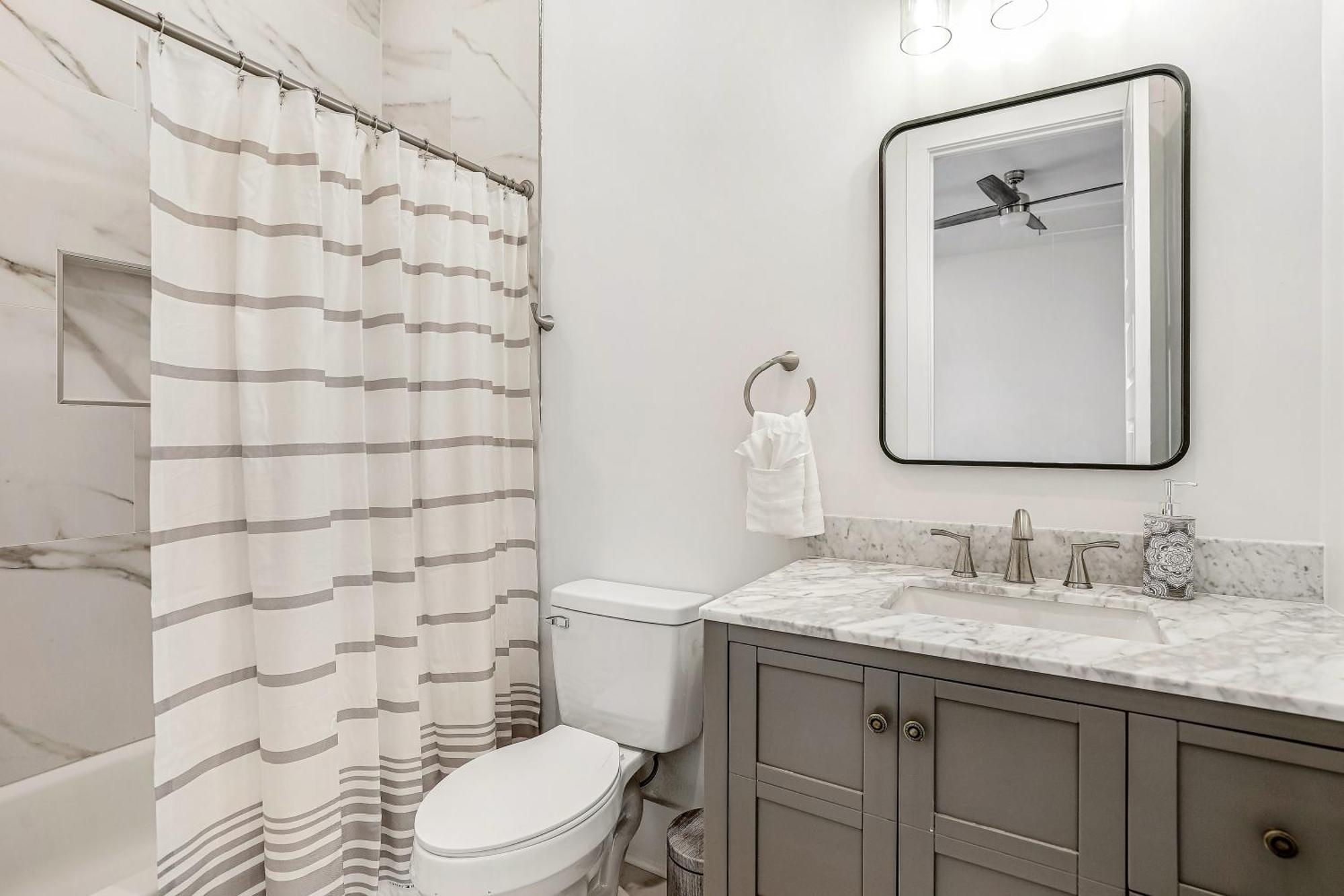 New 4 Bed Luxury House W/private Heated Pool * New Orleans