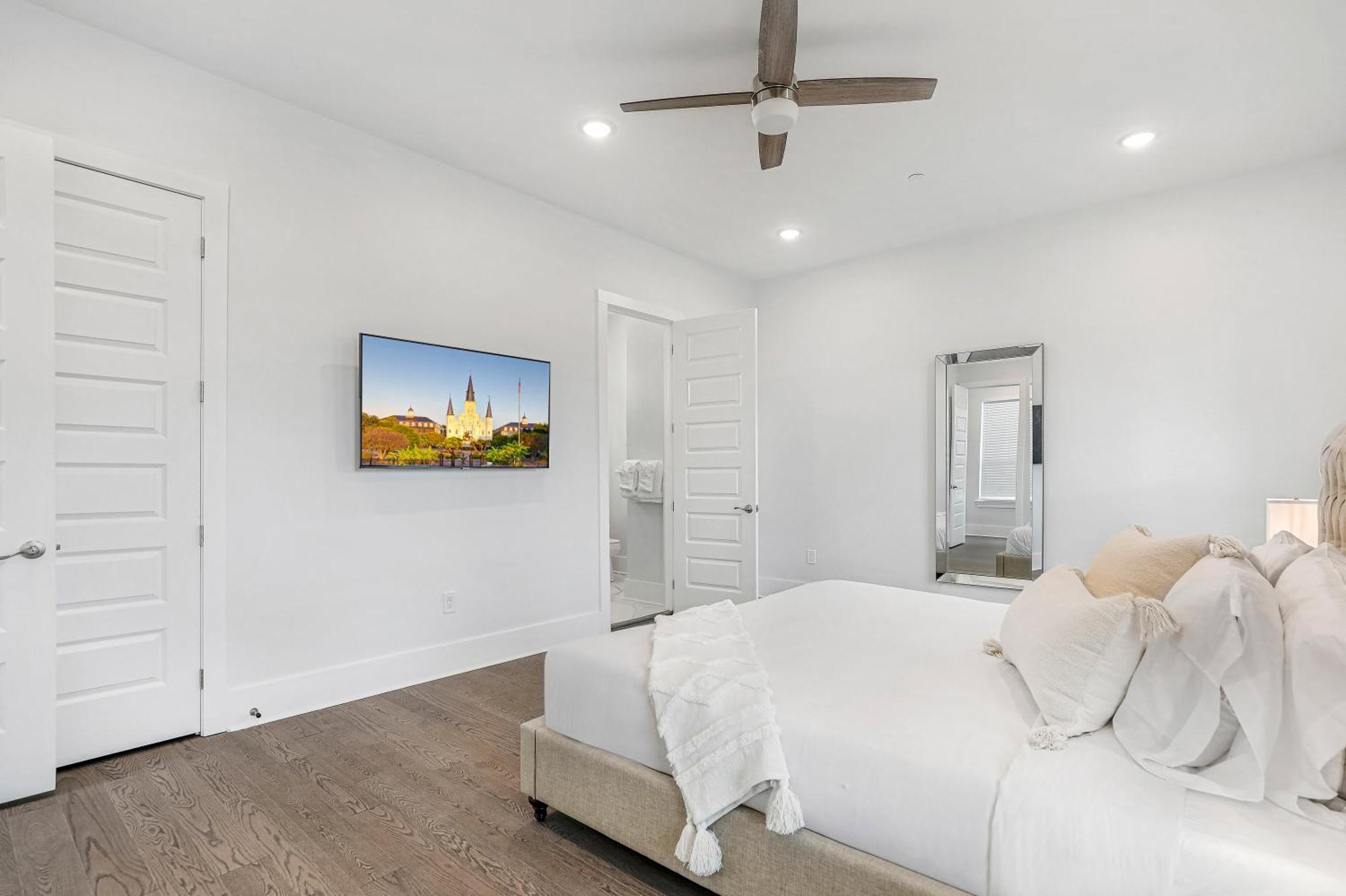 Holiday home New 4 Bed Luxury House W/private Heated Pool *