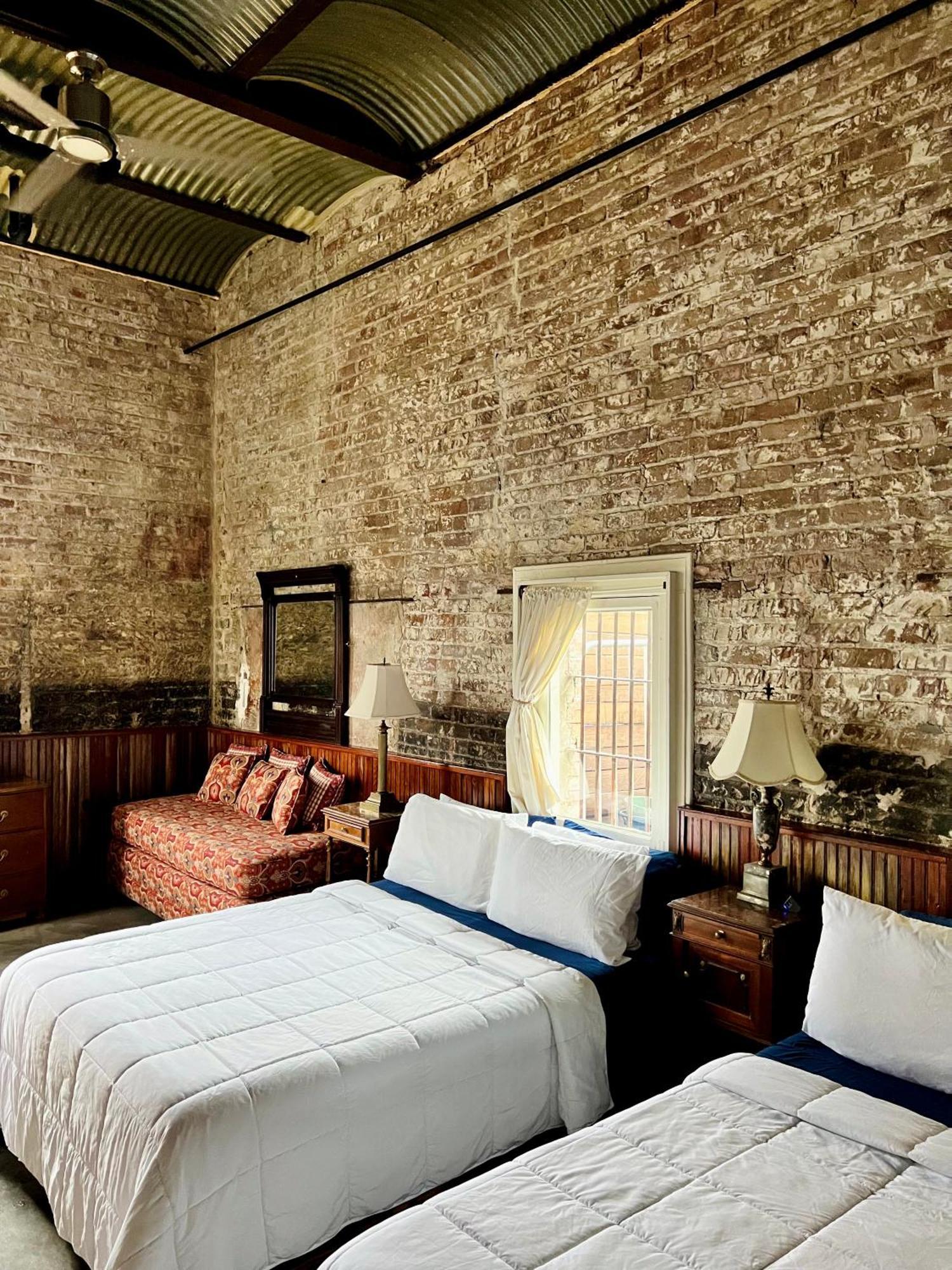 Bed & Breakfast At The Old Jail 3*