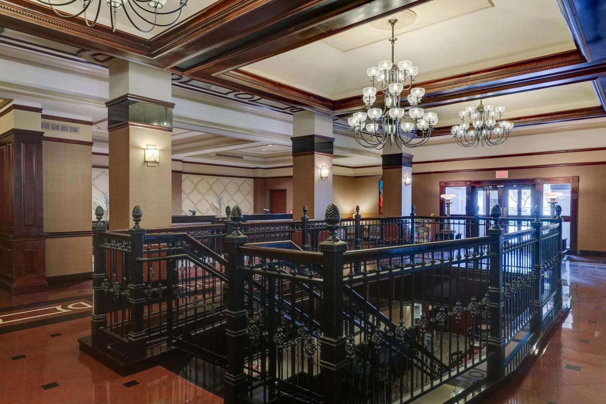 Drury Plaza 3* New Orleans