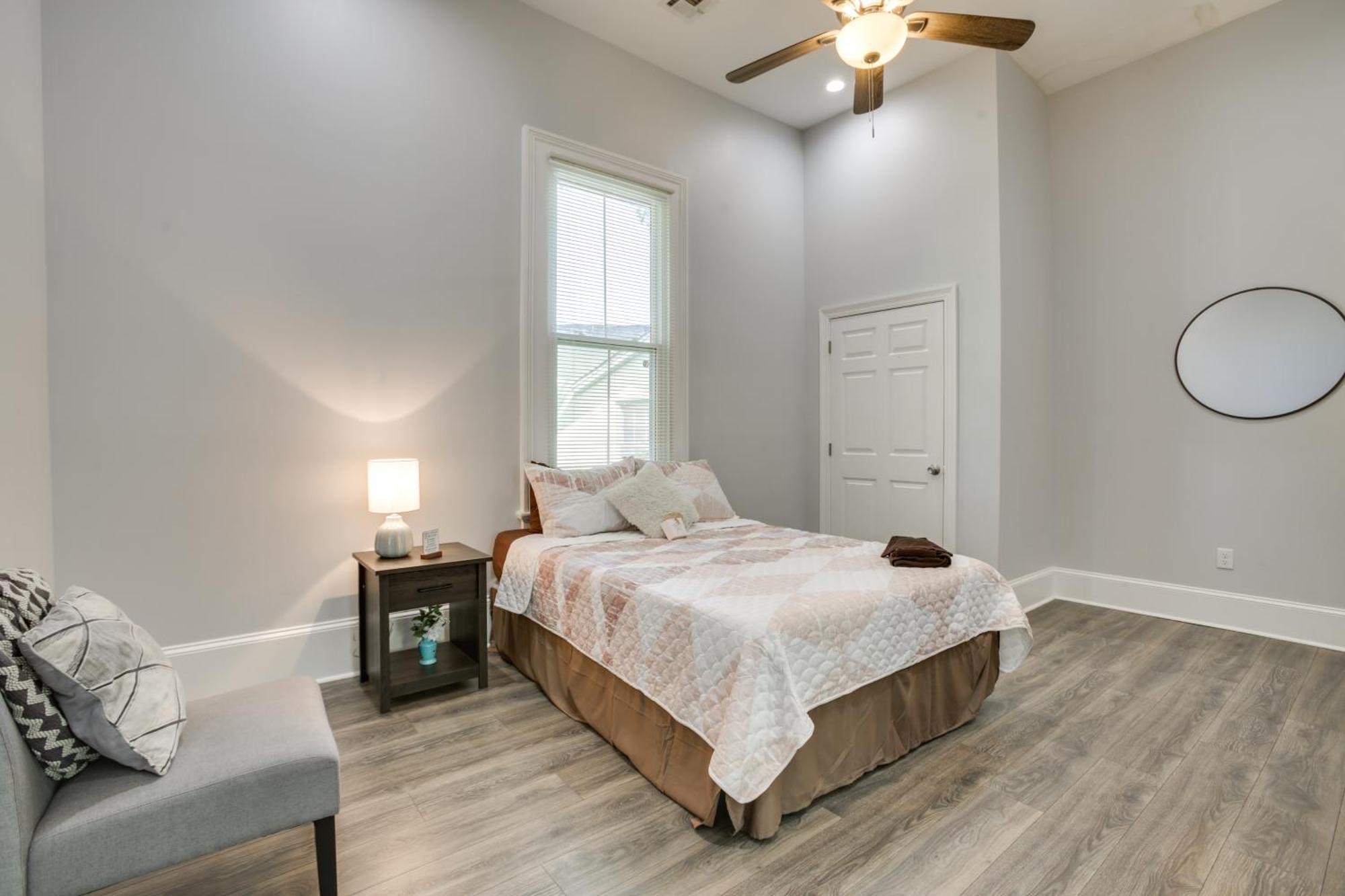 2 Mi To French Quarter Walkable Nola * New Orleans