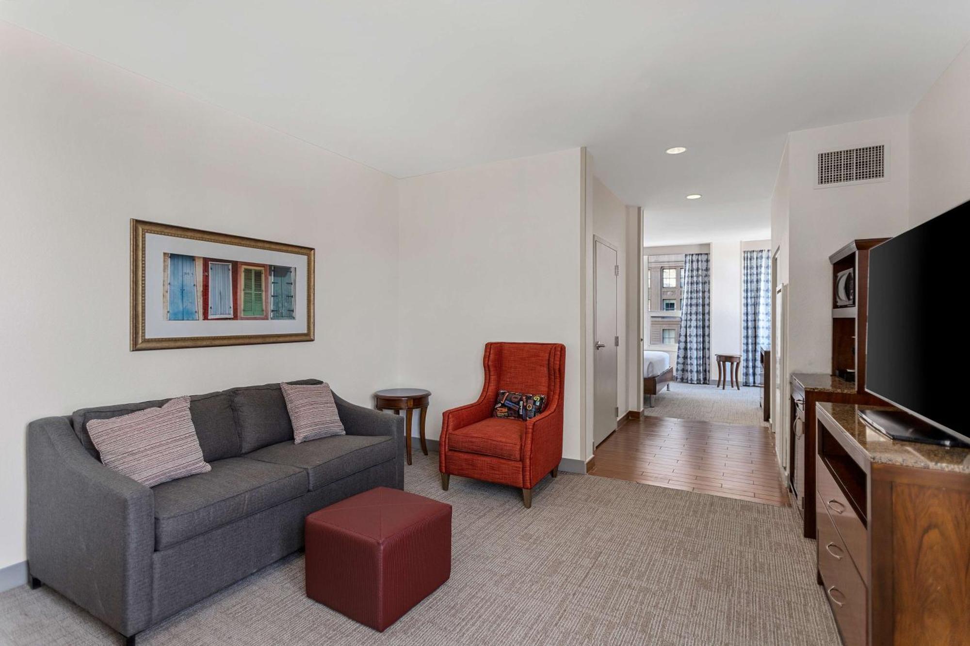 Hilton Garden French Quarter/cbd 3*