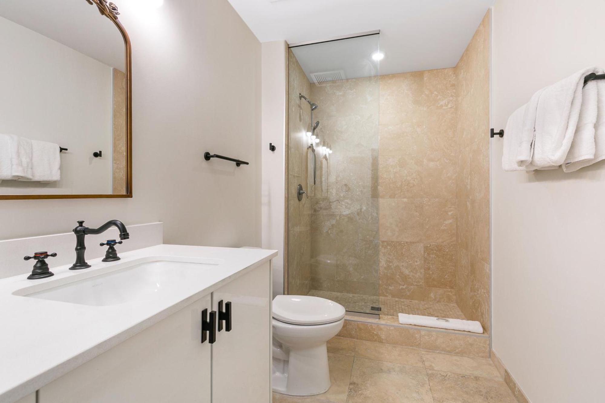 Exquisite 4 Bedroom Luxury Just Steps From The French Quarter *