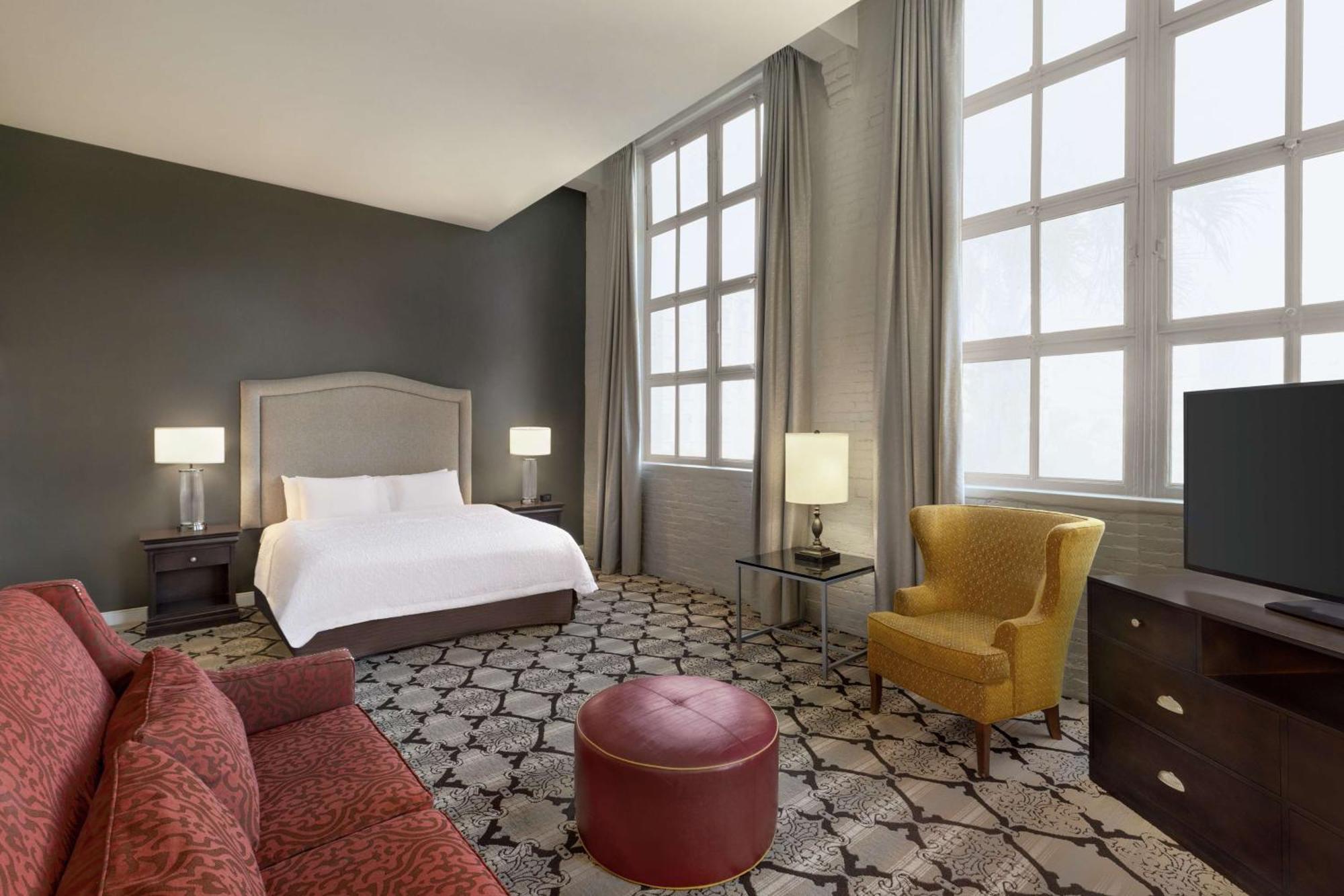 Hotel Hampton And Convention Center New Orleans