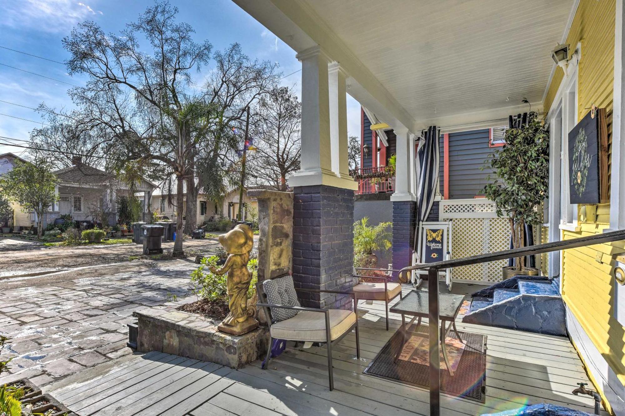 Holiday home Glam Vacation With Deck! *