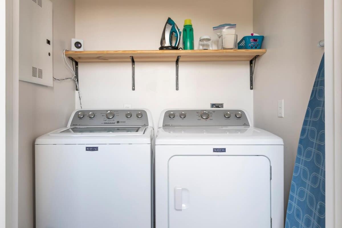 The Burgundy Penthouse Steps To The French Quarter