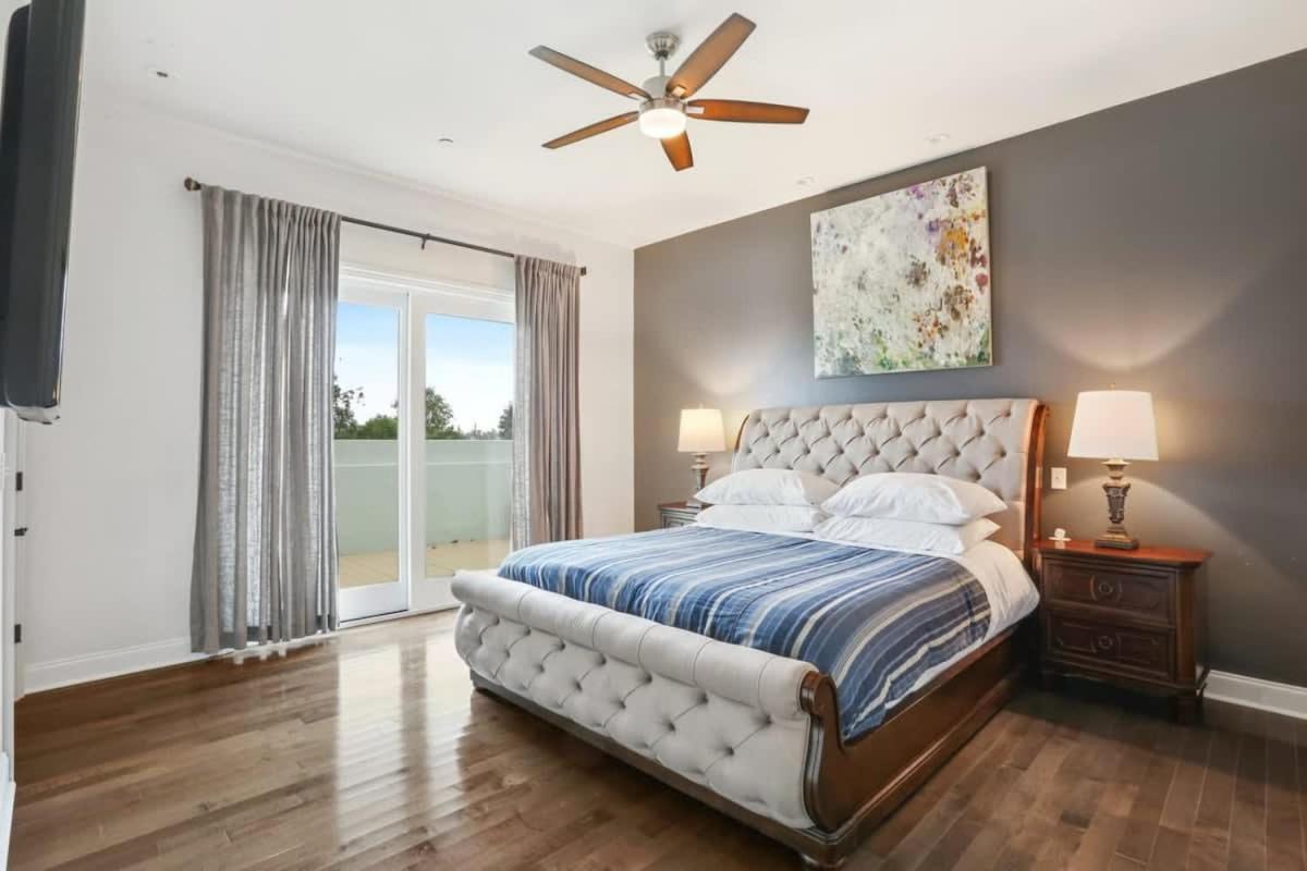 Holiday home The Burgundy Penthouse Steps To The French Quarter New Orleans