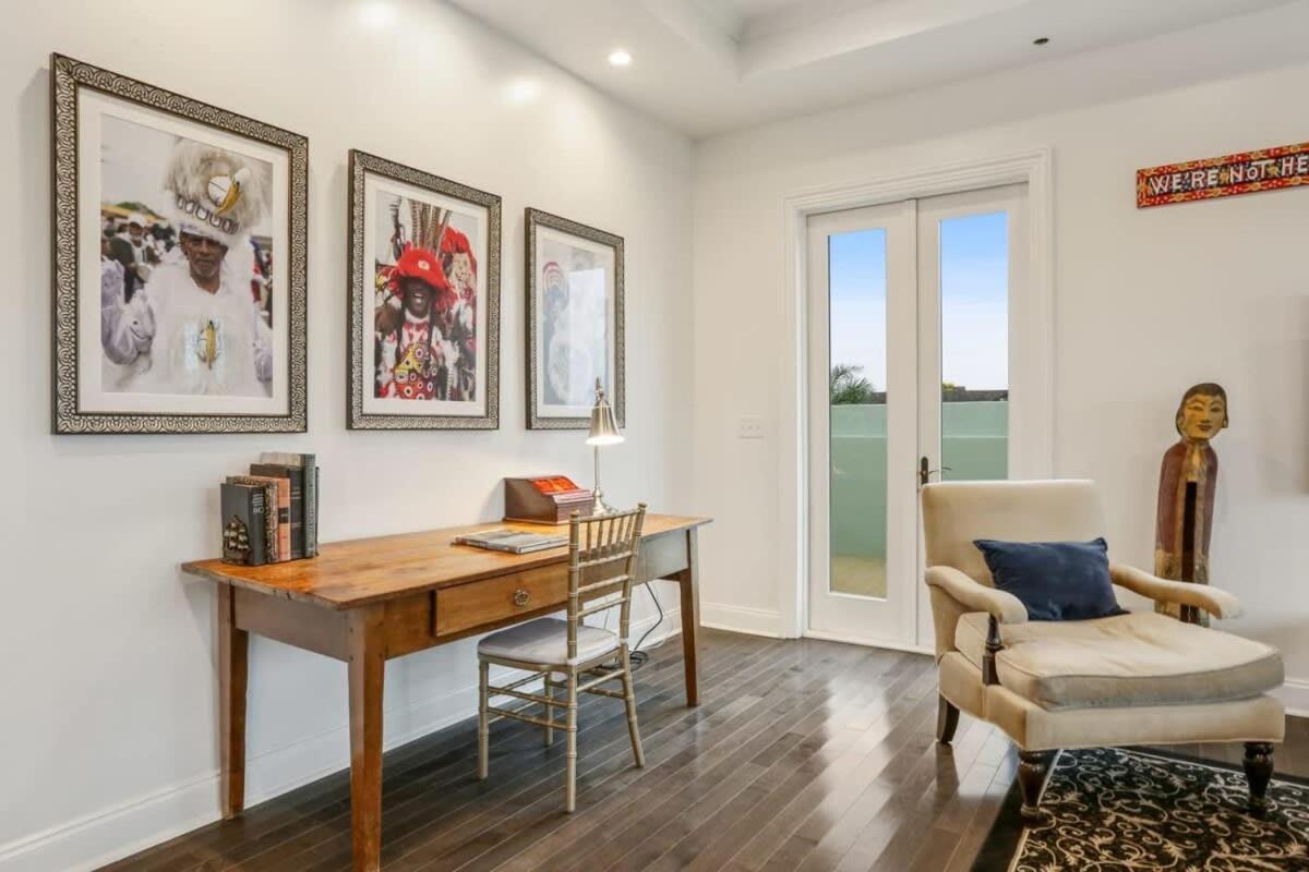 Holiday home The Burgundy Penthouse Steps To The French Quarter