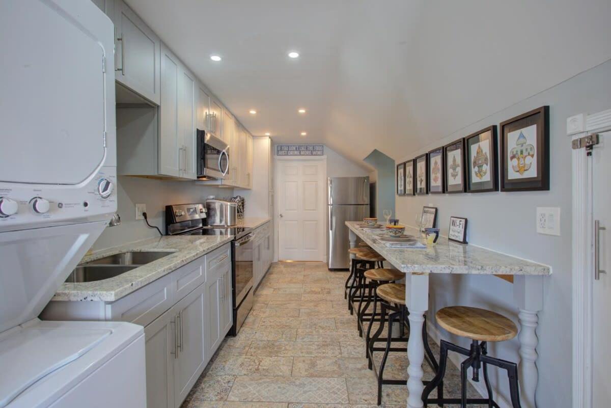 Charming Conti Nest With Large Courtyard Holiday home