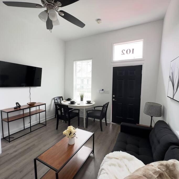 Charming 2br! Close To Fq & Bourbon St.