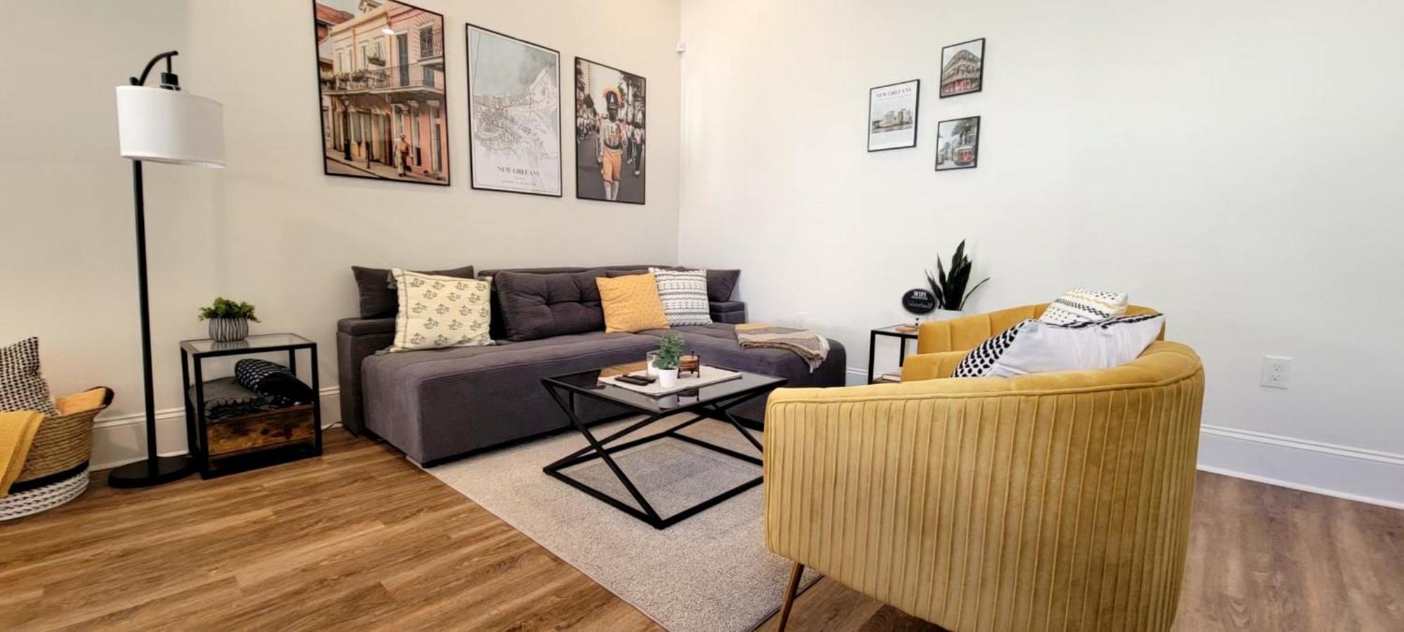 Villa Entire Spacious Vacation - 1 Mile To Attractions