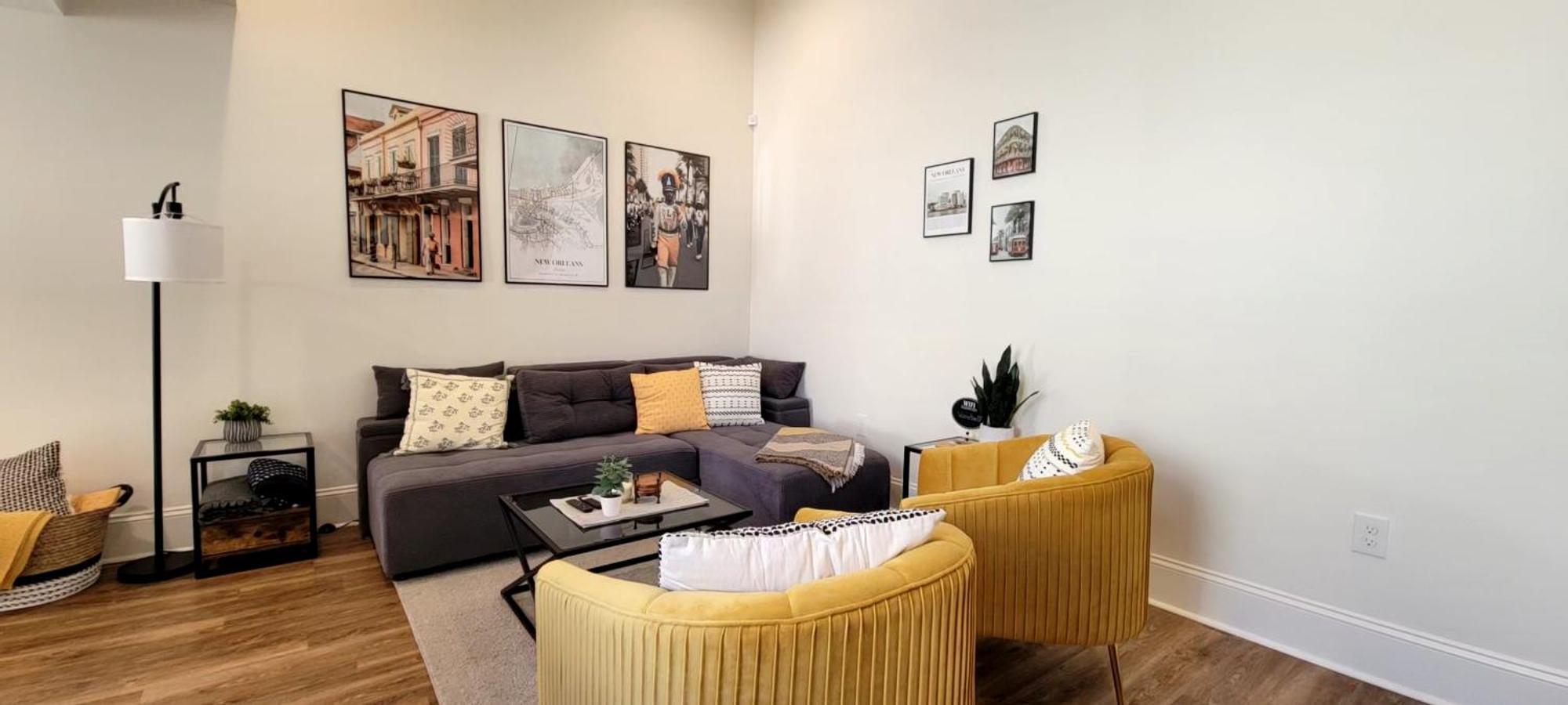 Entire Spacious Vacation - 1 Mile To Attractions Villa