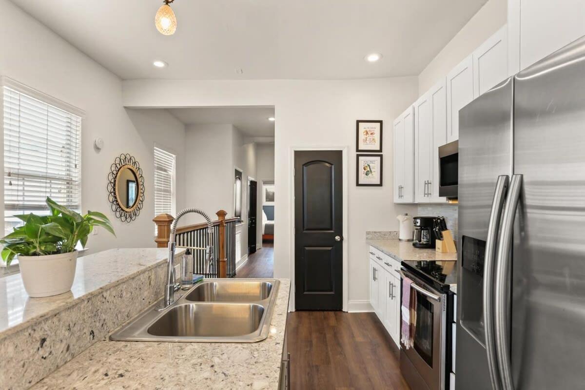 Garden District 3bd 2ba Parking Stylish & Unique * New Orleans