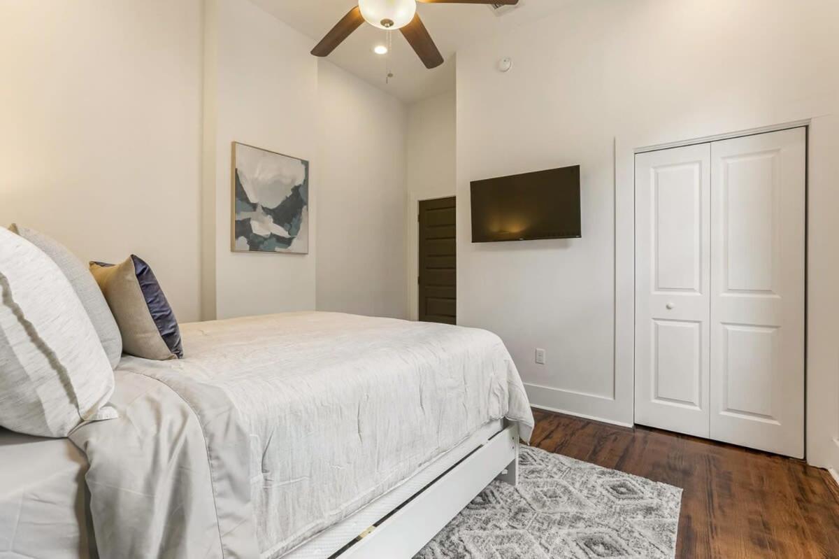 5bed Streetcar Retreat W Outdoor Entertaining *