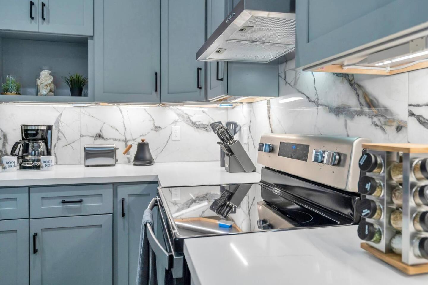 Charming Fire Pit Mid-city Festive Season