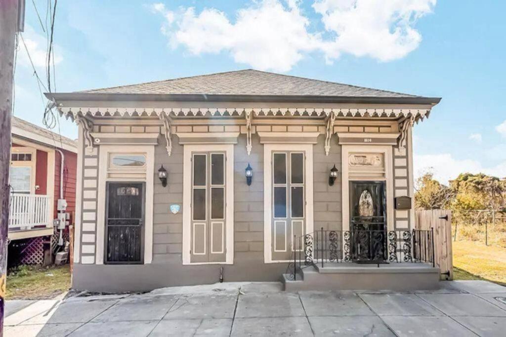 Domain On Dumaine * New Orleans