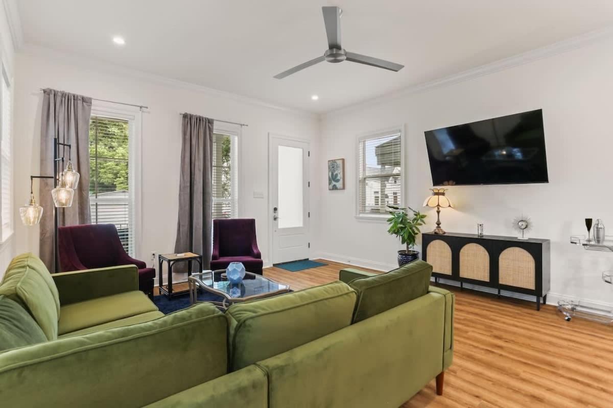Holiday home Luxury New 3bd With Parking And Private Yard New Orleans