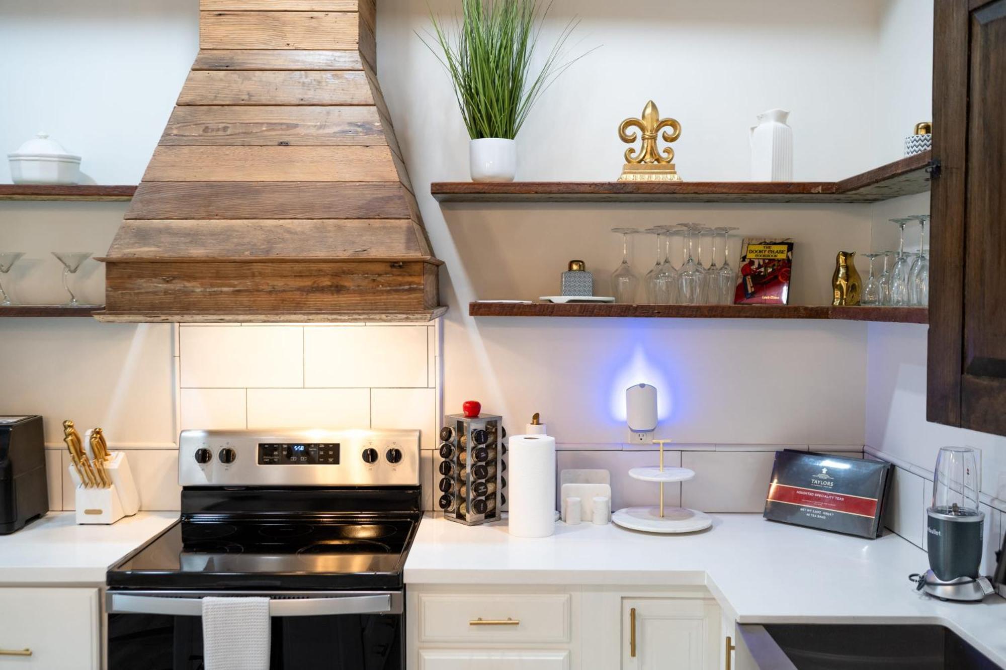 Esplanade Magic 5 Just Minutes By Uber Or Car To French Quarter And 5 Mins From Superdome *