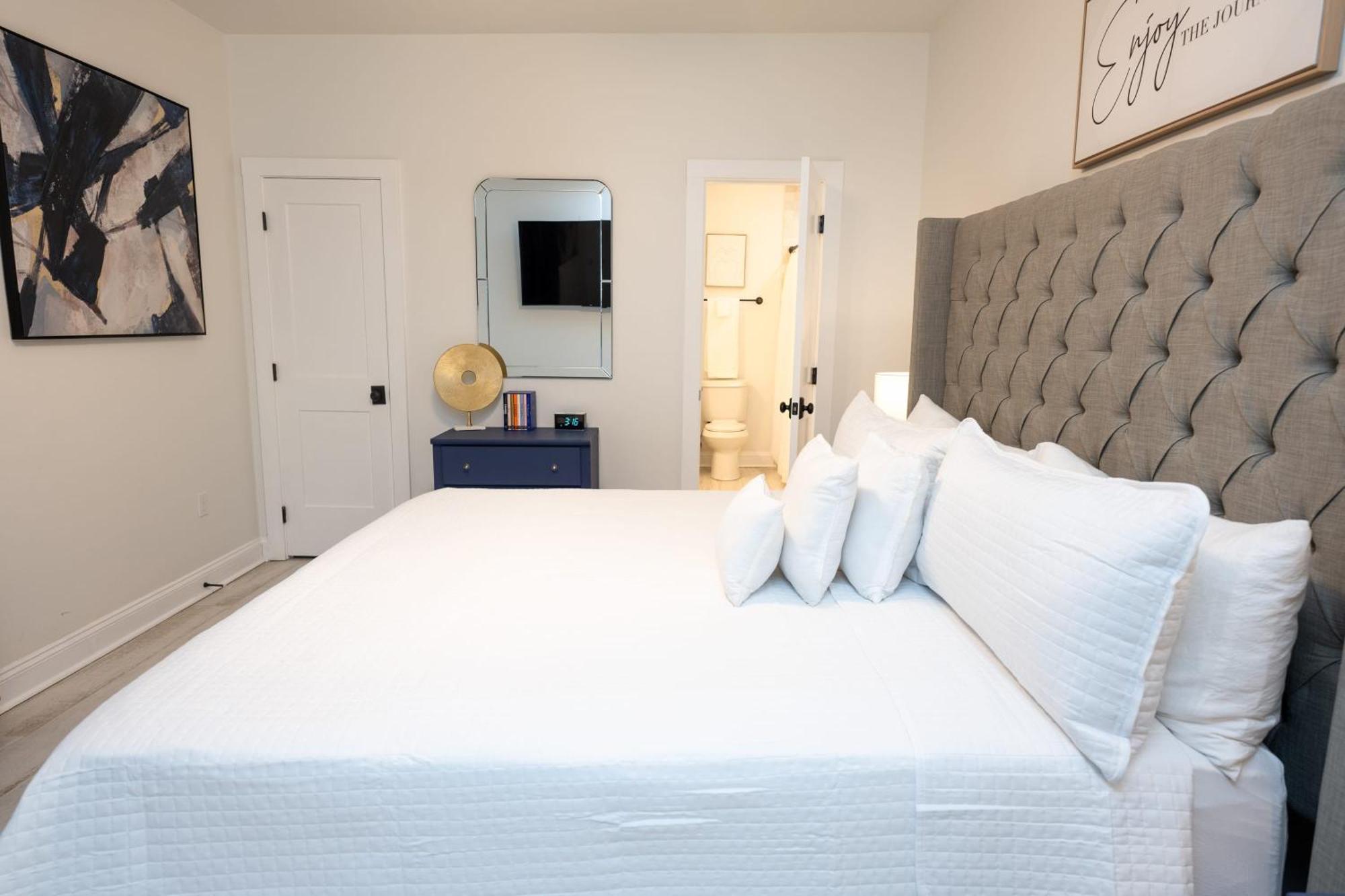 Esplanade Magic 5 Just Minutes By Uber Or Car To French Quarter And 5 Mins From Superdome Holiday home *