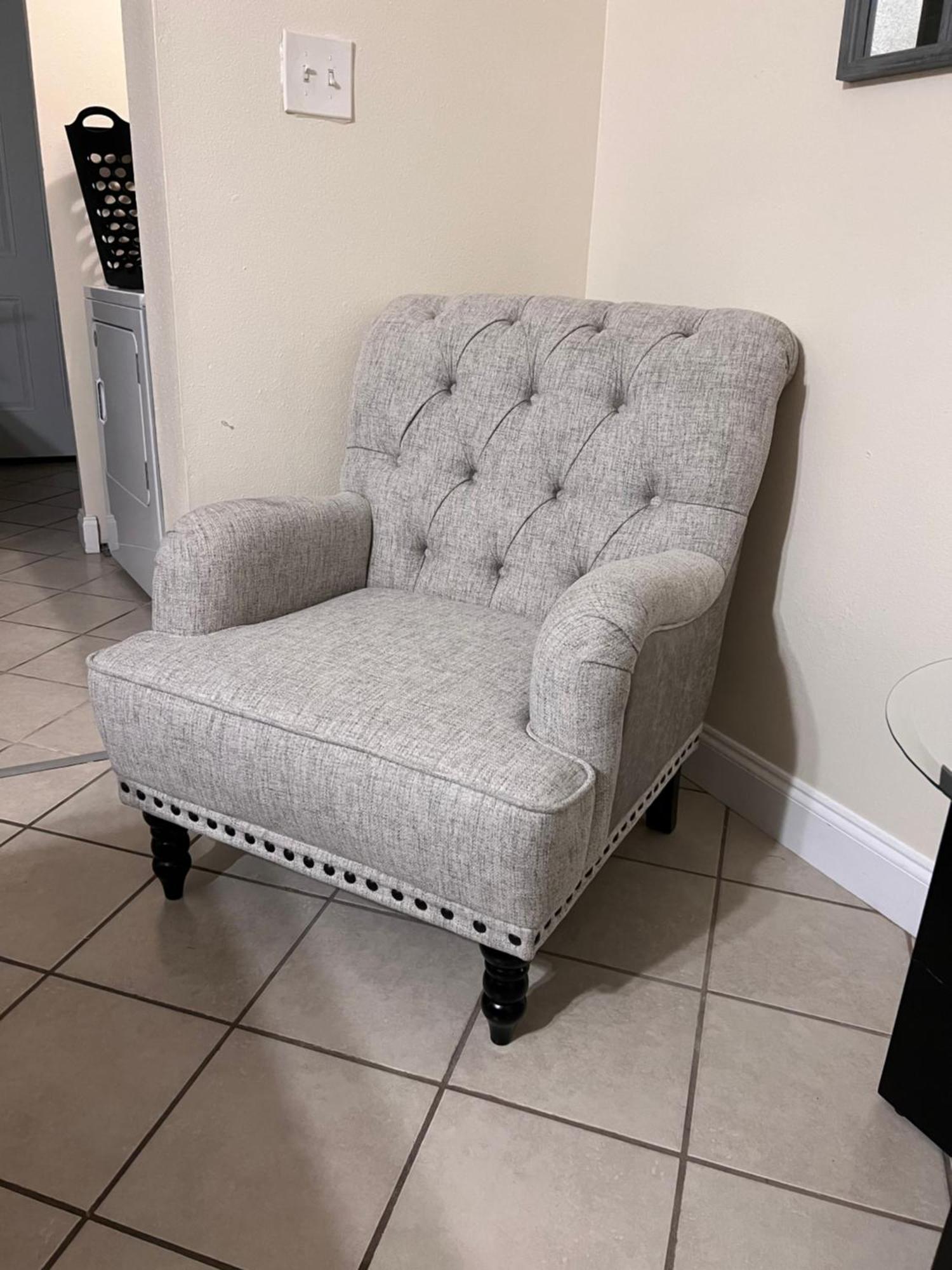 Simplicity Nola Apartment