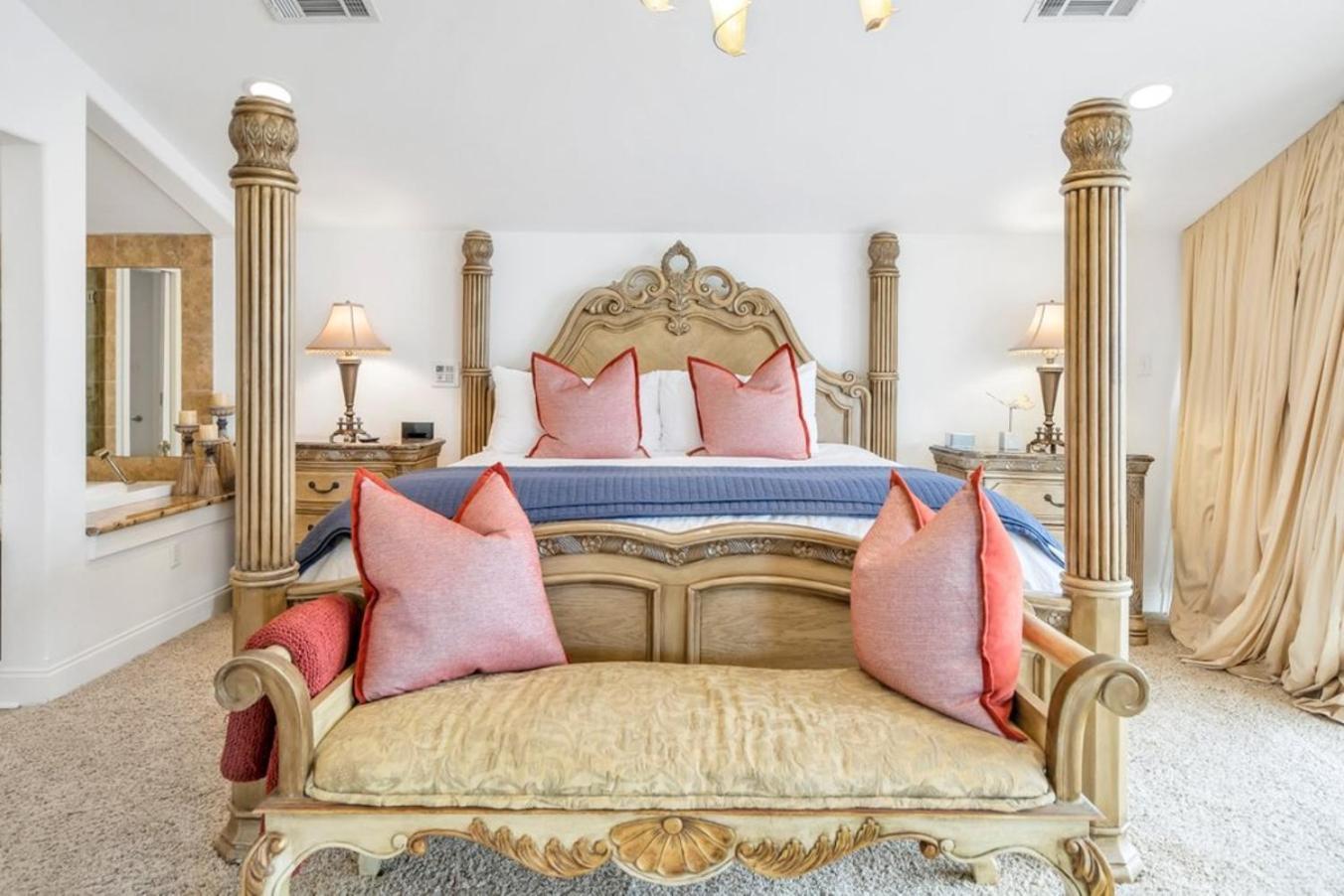 Holiday home Lakefront 3br W Balconies Near French Qtr New Orleans