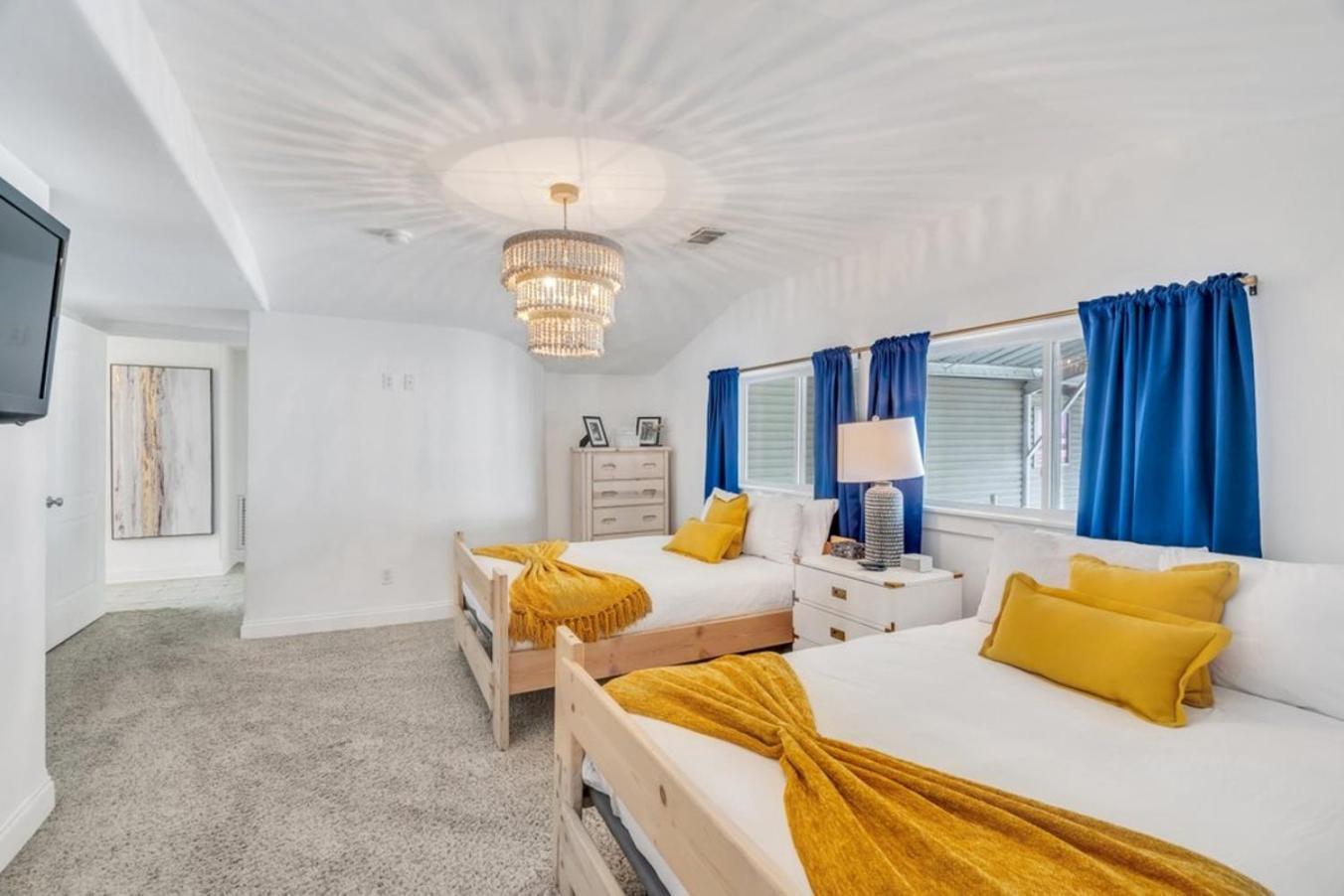 Holiday home Lakefront 3br W Balconies Near French Qtr