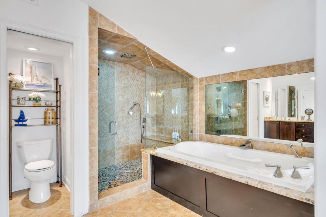 Lakefront 3br W Balconies Near French Qtr * New Orleans