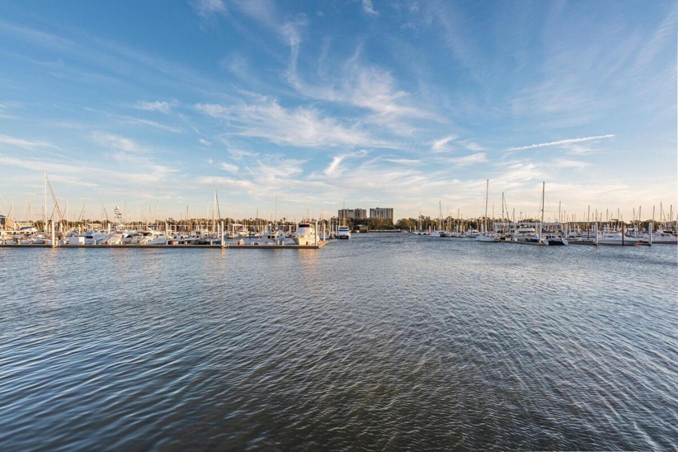 Holiday home Lakefront 3br W Balconies Near French Qtr New Orleans