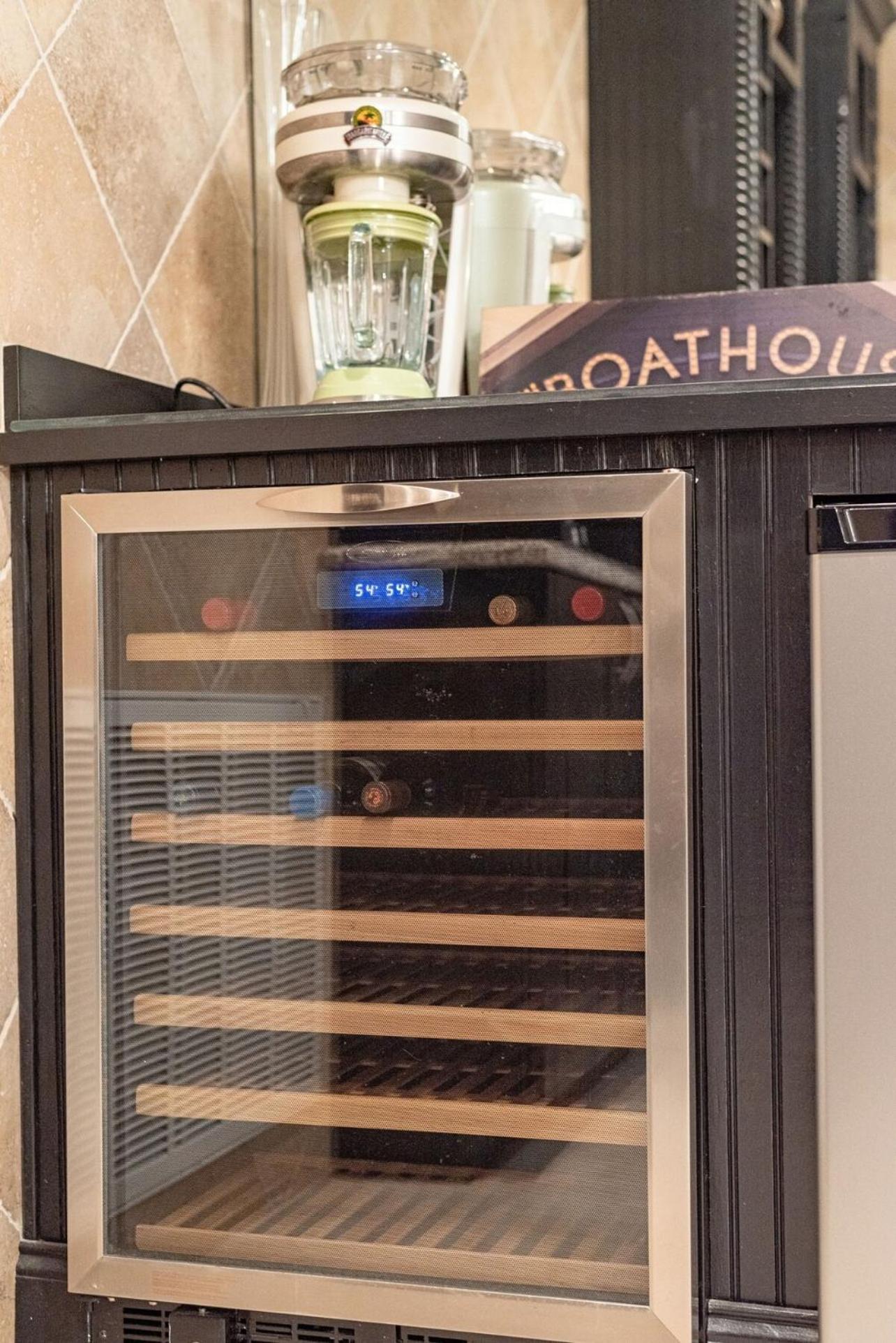 Lakefront 3br W Balconies Near French Qtr * New Orleans