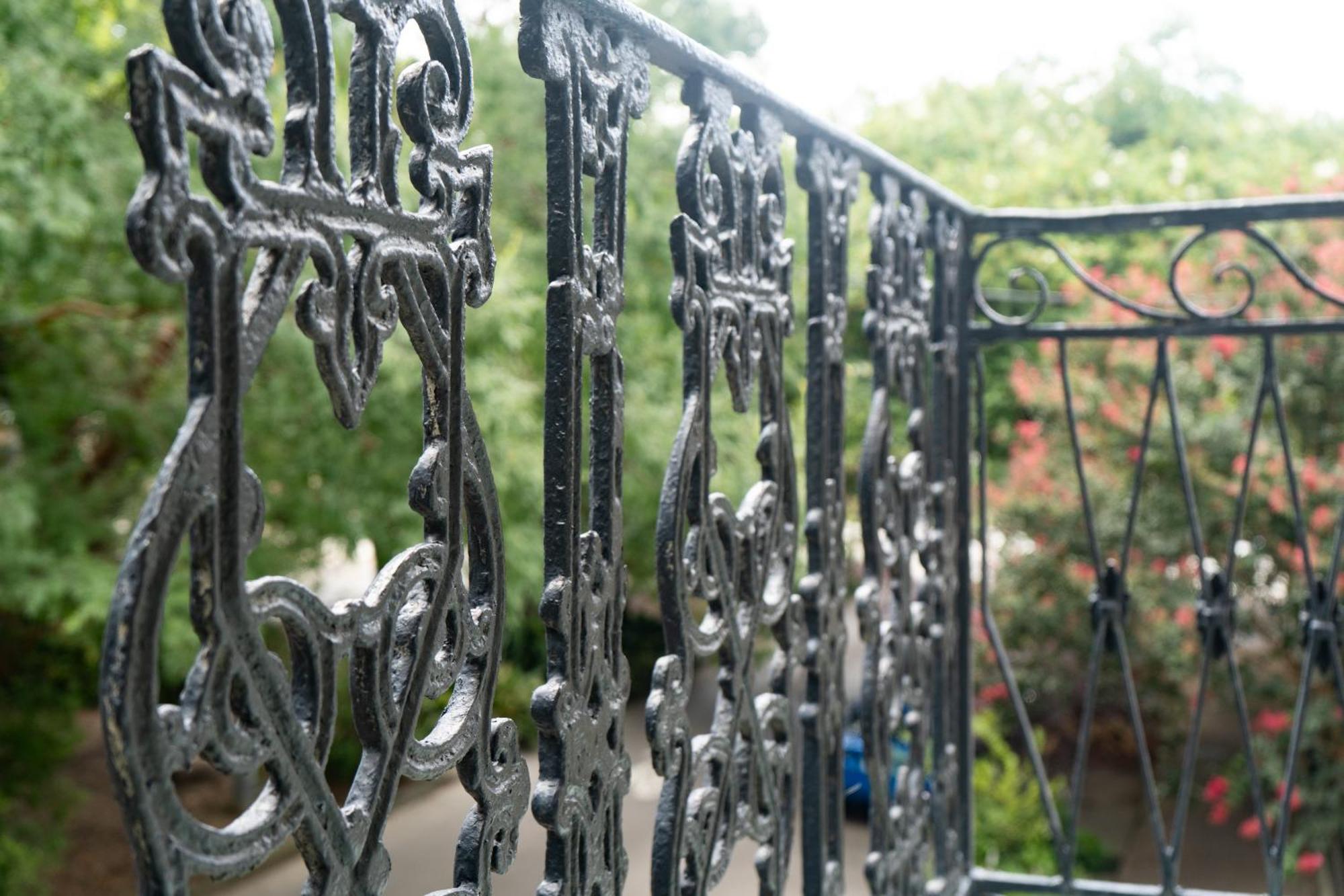 Melrose Mansion New Orleans