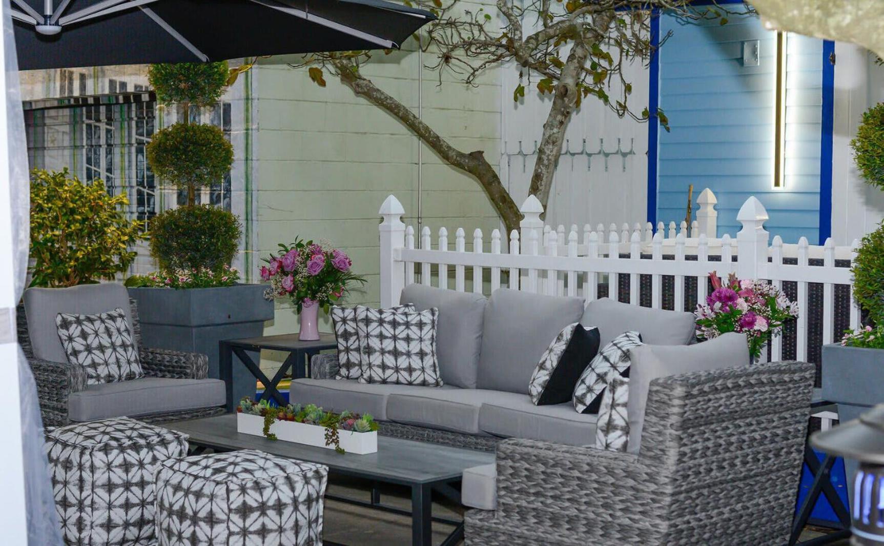 5 Bedroom - Sleeps 8! Steps From Bourbon Street! New Orleans