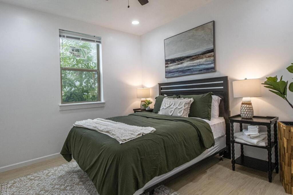 Luxury Blue Loft Downtown Nola Apartment