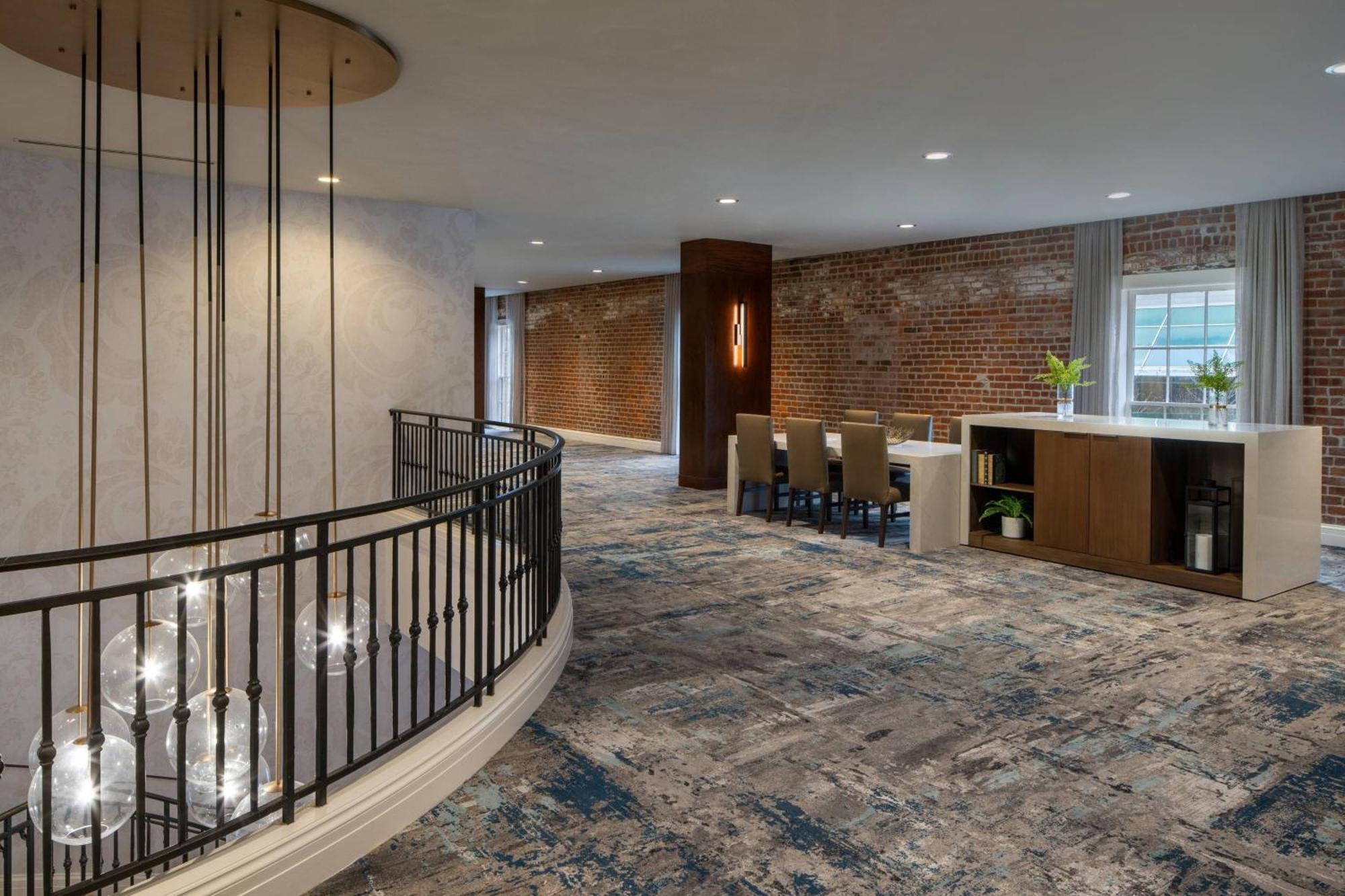 Hotel Marriott Warehouse Arts District New Orleans