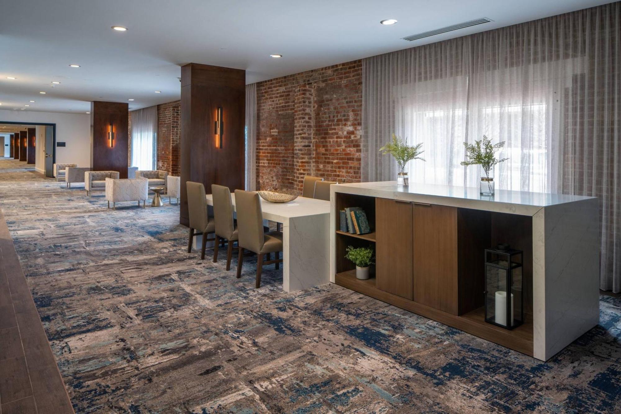 Hotel Marriott Warehouse Arts District New Orleans