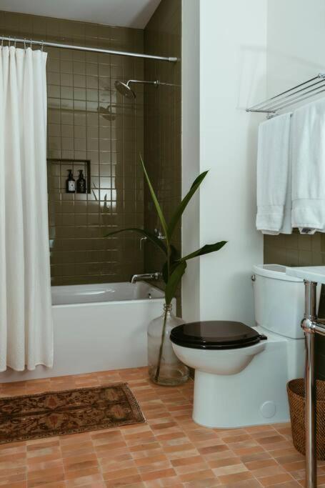 Holiday home Thalia 5bd Townhome With Pool Walk To Superdome New Orleans