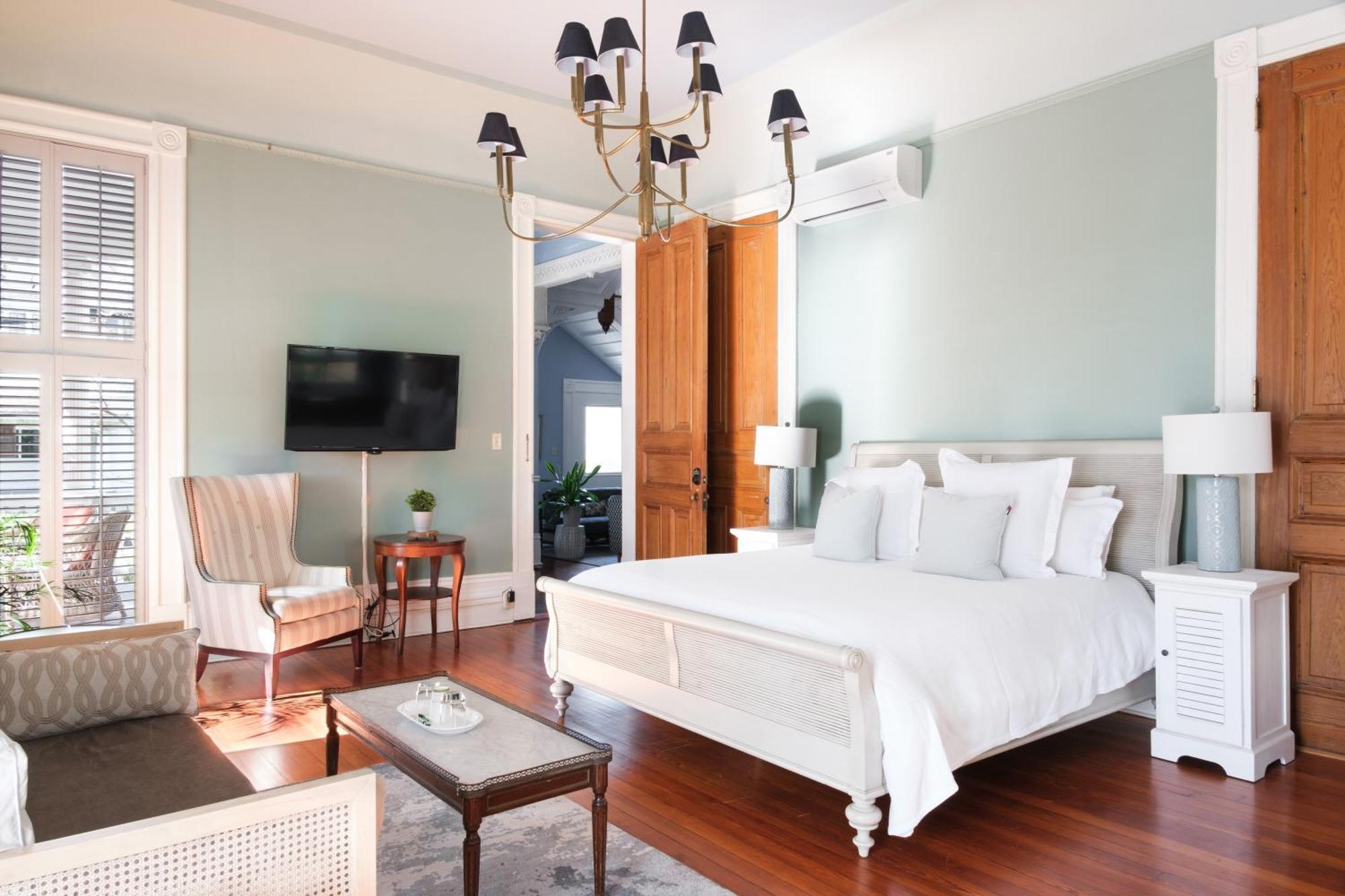 Bed & Breakfast The Sully Mansion New Orleans