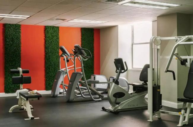 Legacy Steps From The French Quarter Superdome Casino Bourbon St With Gym & Pool * New Orleans